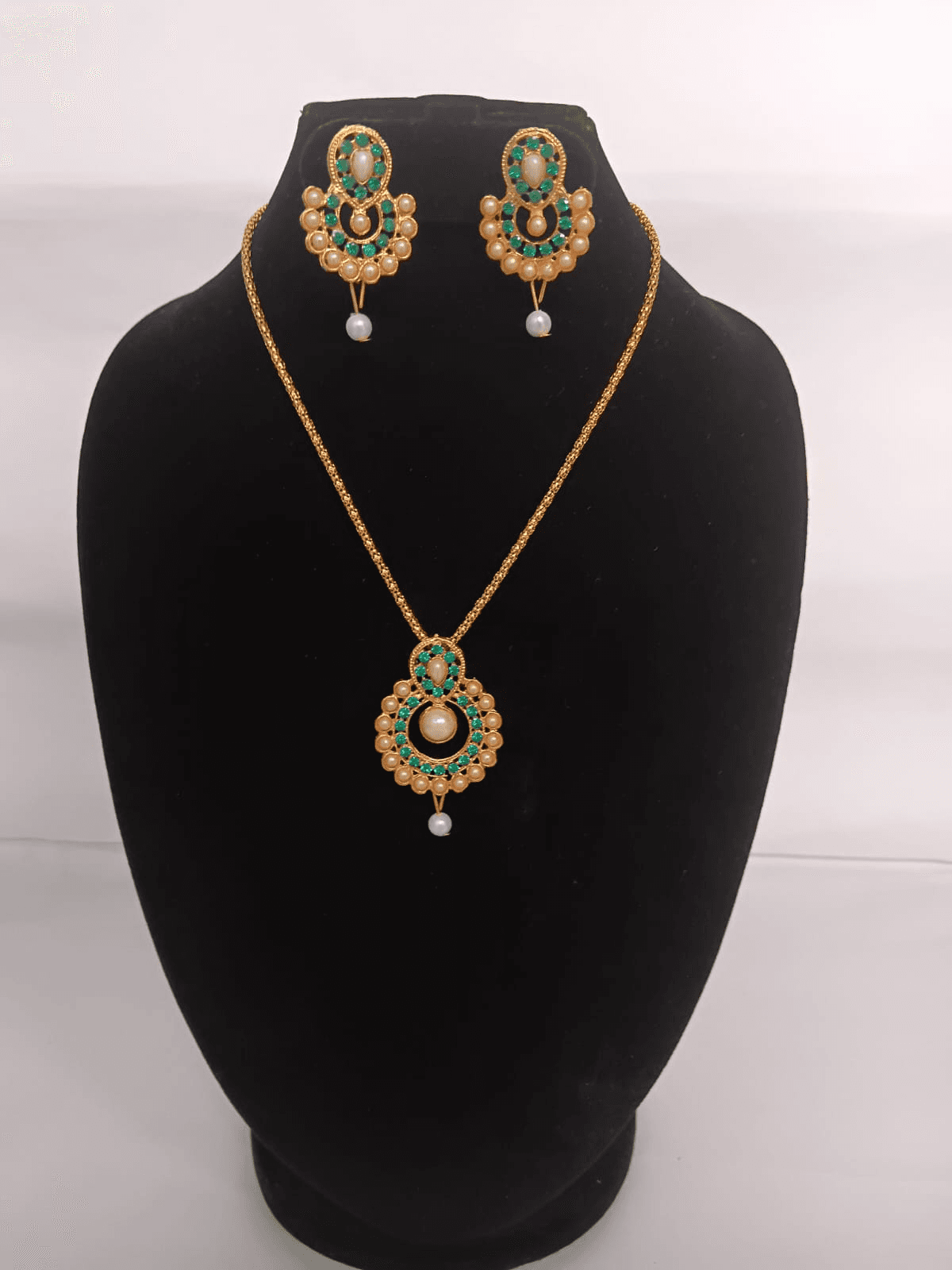 Traditional Pearl & Ruby Pendant Set