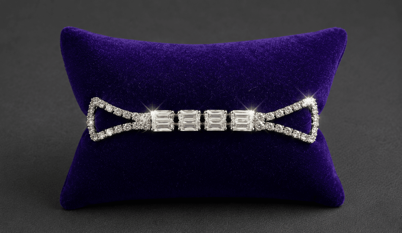 Elegant Crystal Leaf Adjustable Bracelet