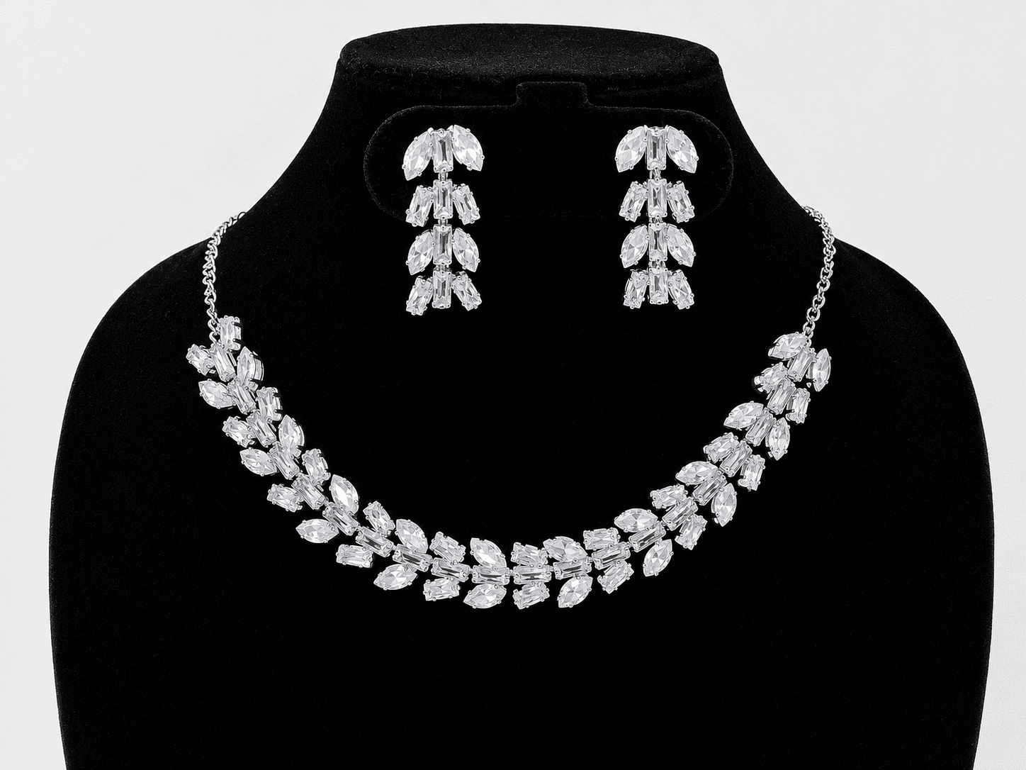 Leaf Vine Crystal AD Stone Necklace Set