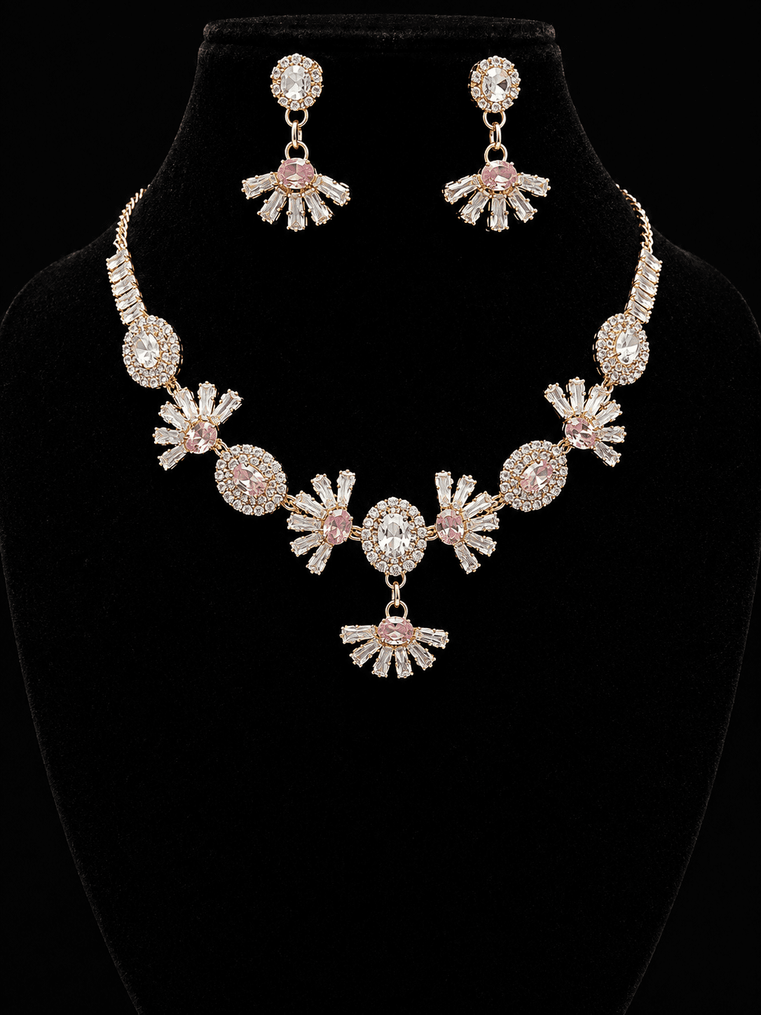 Sunburst Motif AD Stone Necklace Set