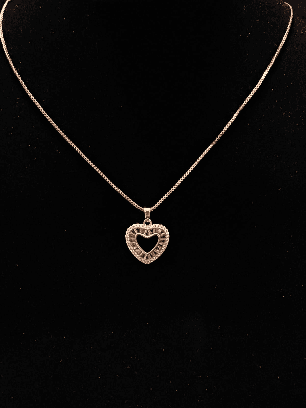 Classic Round AD Stone Pendant Chain
